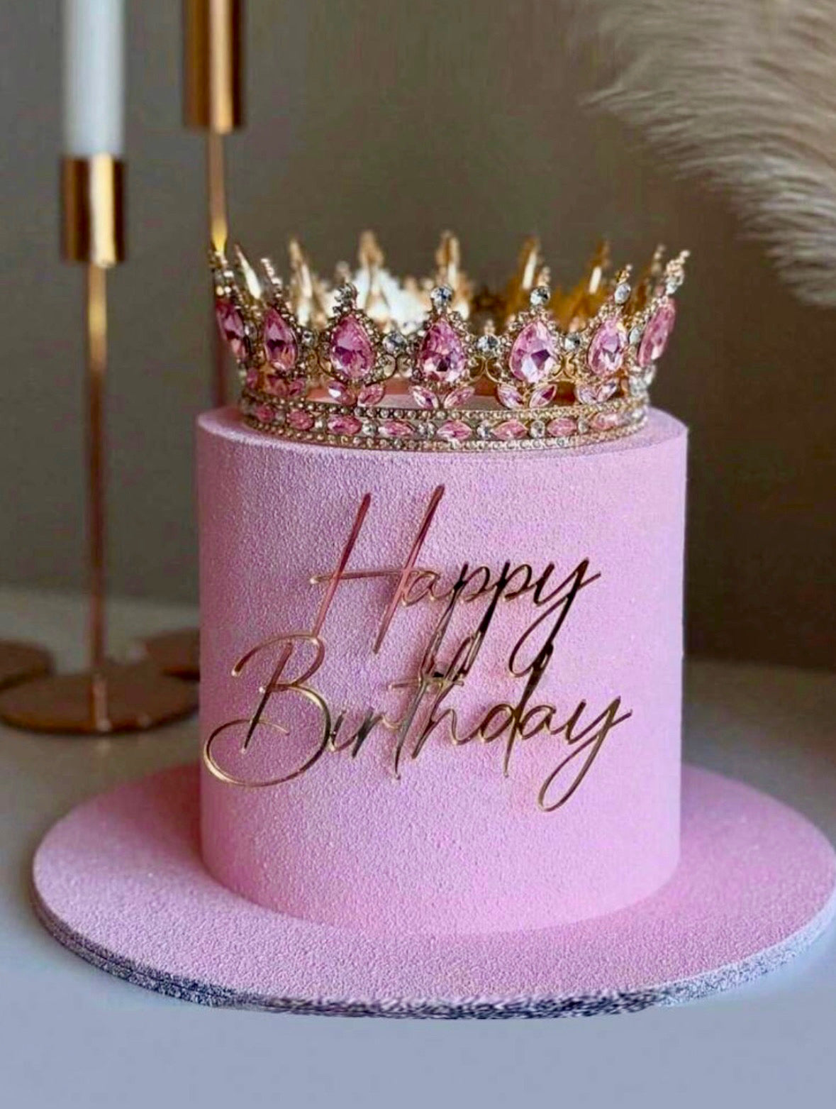Lux Crown Cake