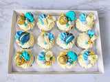 12 cupcakes
